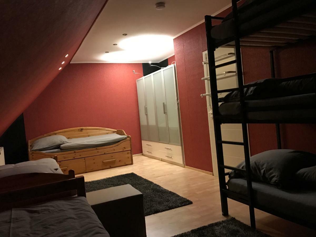 Messe Apartment & Rooms Haenigsen Phòng bức ảnh